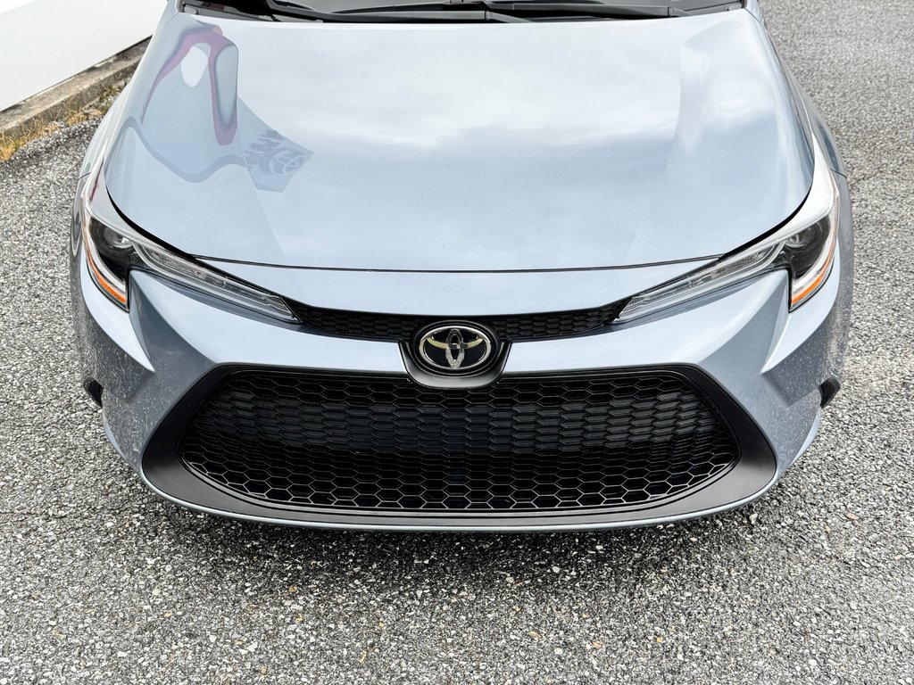 2020 Toyota Corolla LE / AUTOM / MAGS / SEULEMENT 17.000KM  WOW !!!! / in Thetford Mines, Quebec - 12 - w1024h768px