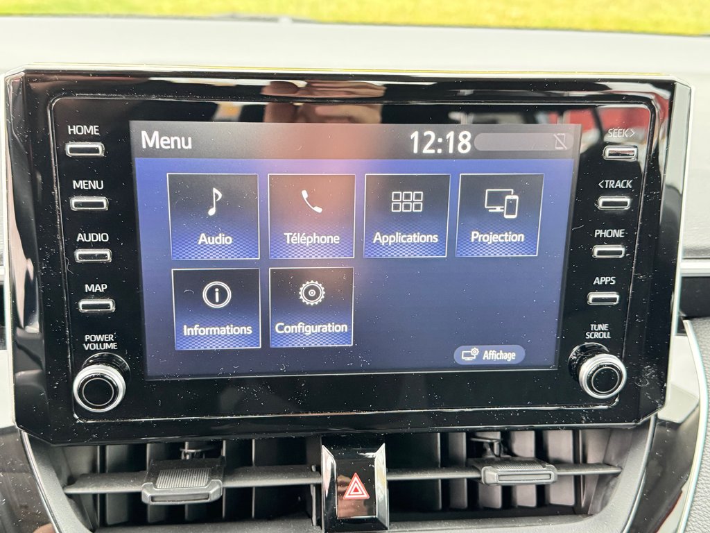 2020 Toyota Corolla LE / AUTOM / MAGS / SEULEMENT 17.000KM  WOW !!!! / in Thetford Mines, Quebec - 36 - w1024h768px