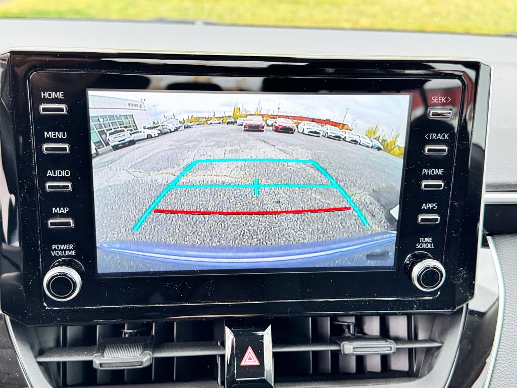 2020 Toyota Corolla LE / AUTOM / MAGS / SEULEMENT 17.000KM  WOW !!!! / in Thetford Mines, Quebec - 37 - w1024h768px
