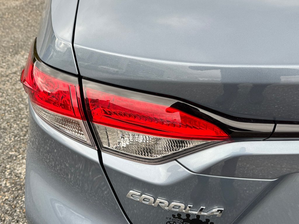 2020 Toyota Corolla LE / AUTOM / MAGS / SEULEMENT 17.000KM  WOW !!!! / in Thetford Mines, Quebec - 19 - w1024h768px