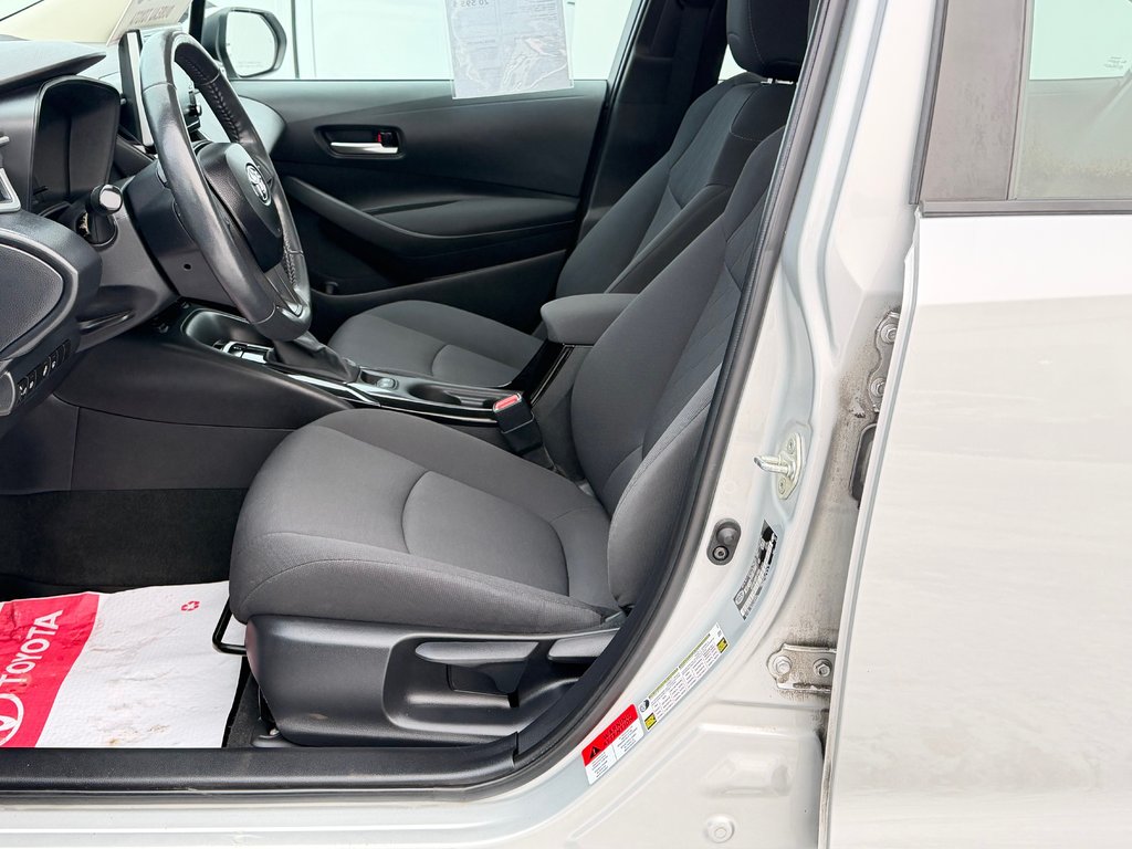 2020 Toyota Corolla LE / TOIT / MAGS / TRÈS BAS KILOS / A QUI LA CHANCE ? / in Thetford Mines, Quebec - 26 - w1024h768px