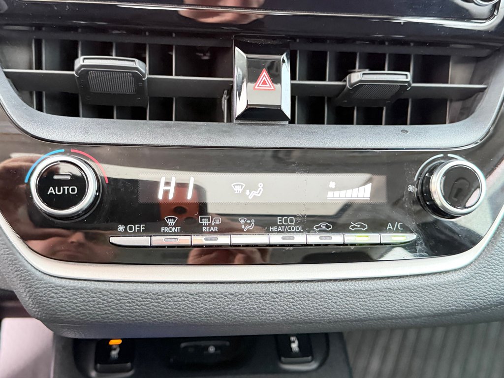 2020 Toyota Corolla LE / TOIT / MAGS / TRÈS BAS KILOS / A QUI LA CHANCE ? / in Thetford Mines, Quebec - 39 - w1024h768px