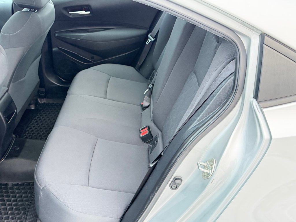 2020 Toyota Corolla LE / TOIT / MAGS / TRÈS BAS KILOS / A QUI LA CHANCE ? / in Thetford Mines, Quebec - 51 - w1024h768px