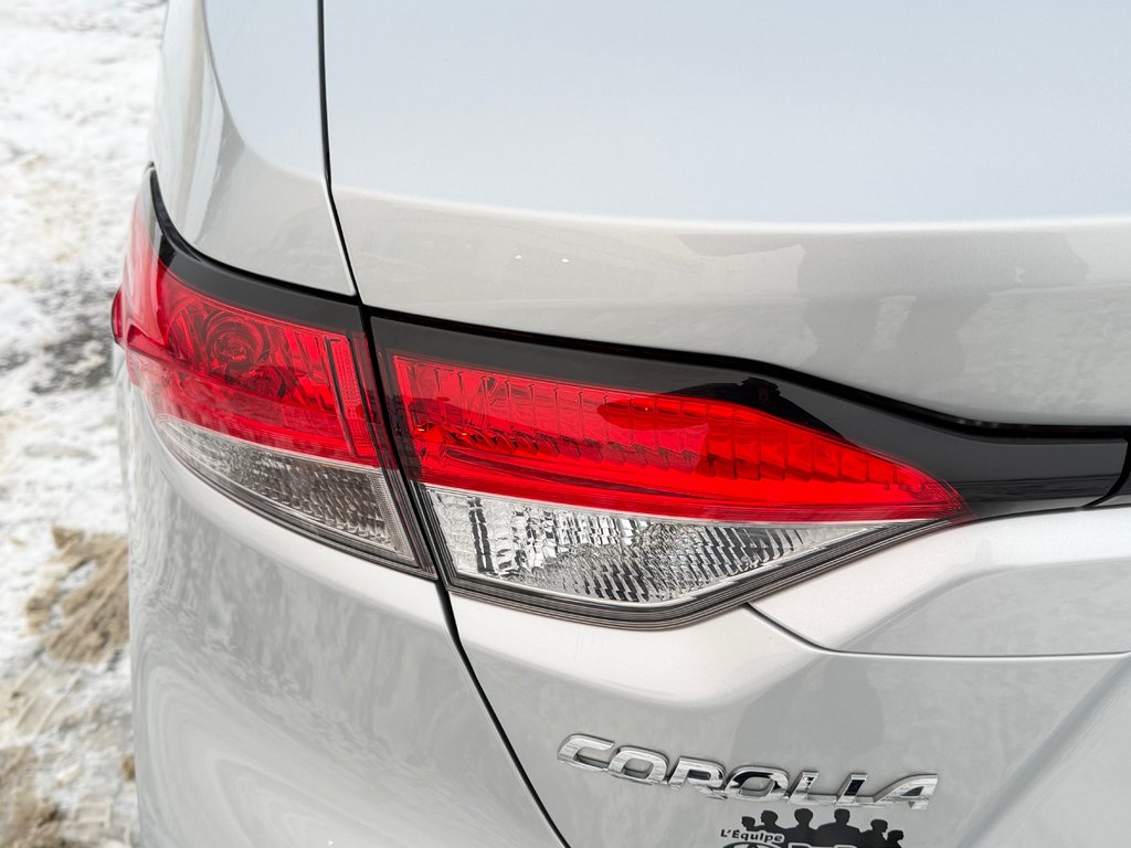 2020 Toyota Corolla LE / TOIT / MAGS / TRÈS BAS KILOS / A QUI LA CHANCE ? / in Thetford Mines, Quebec - 19 - w1024h768px