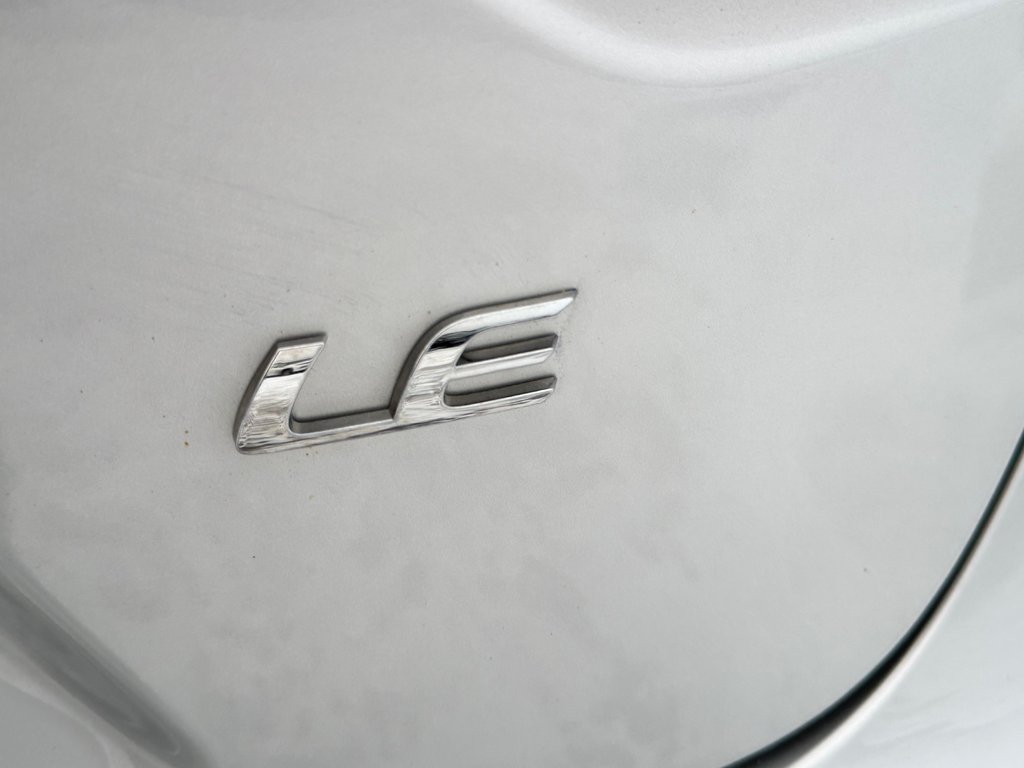 2020 Toyota Corolla LE / TOIT / MAGS / TRÈS BAS KILOS / A QUI LA CHANCE ? / in Thetford Mines, Quebec - 21 - w1024h768px