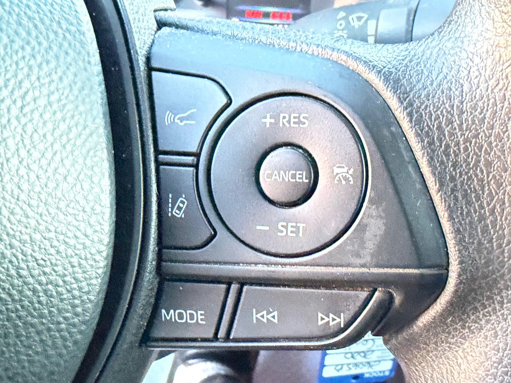 Toyota Corolla LE / AUTOM / BAS KILOS / PEA 21-10-27= 98.997KM / 2020 à Thetford Mines, Québec - 32 - w1024h768px