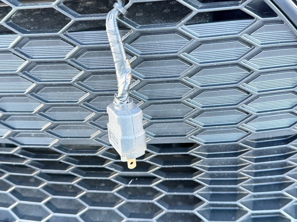 Toyota Corolla LE / AUTOM / BAS KILOS / PEA 21-10-27= 98.997KM / 2020 à Thetford Mines, Québec - 12 - w1024h768px