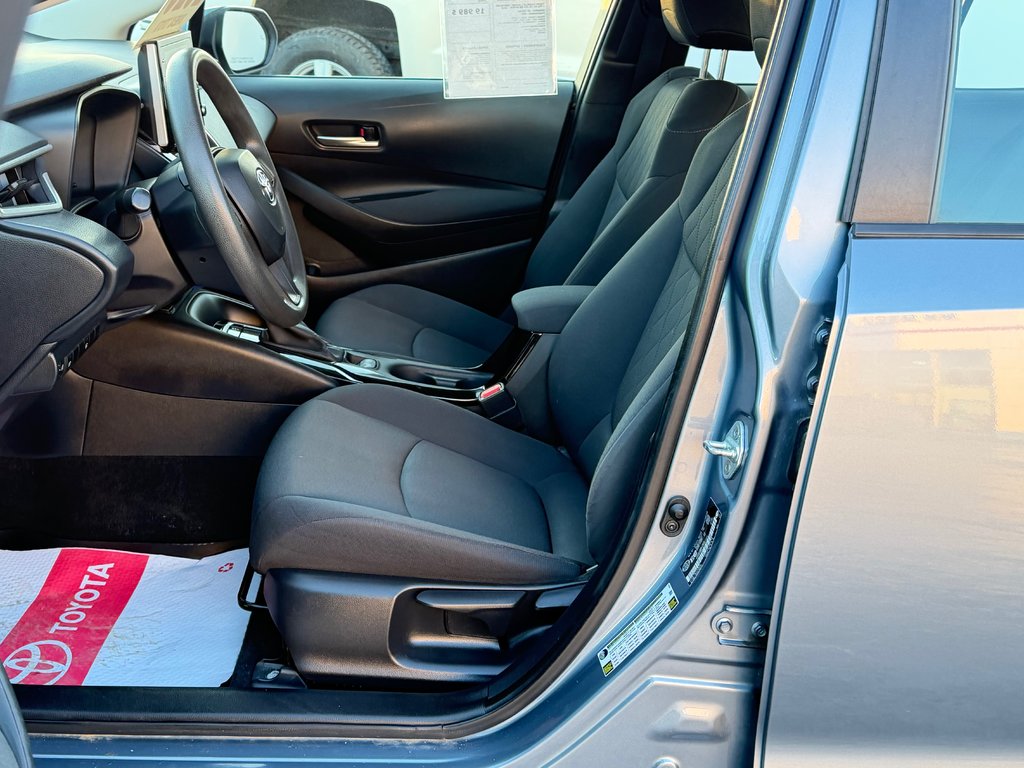 Toyota Corolla LE / AUTOM / BAS KILOS / PEA 21-10-27= 98.997KM / 2020 à Thetford Mines, Québec - 26 - w1024h768px