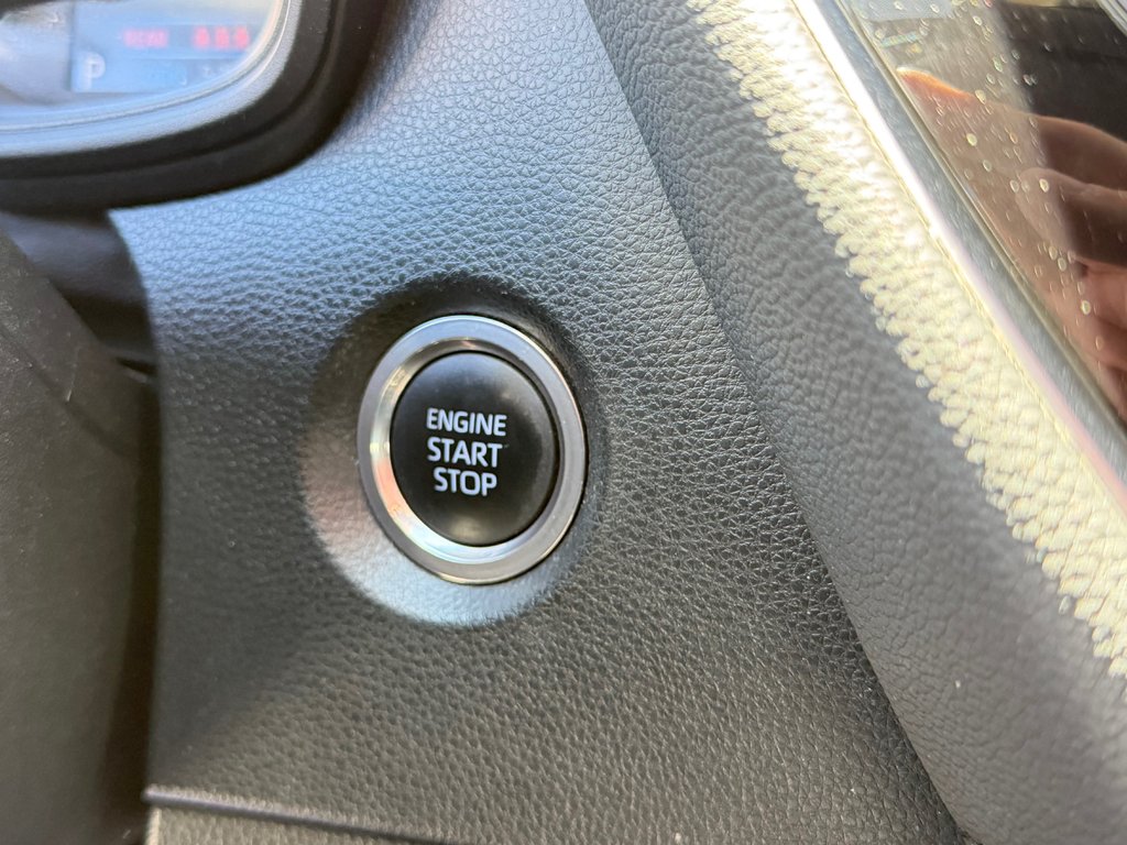 2020 Toyota Corolla SE / AUTOM / 53,500KM SEULEMENT / ULTRA FIABLE / in Thetford Mines, Quebec - 40 - w1024h768px
