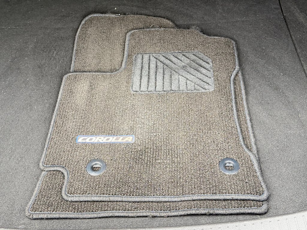 Toyota Corolla SE / AUTOM / 53,500KM SEULEMENT / ULTRA FIABLE / 2020 à Thetford Mines, Québec - 55 - w1024h768px