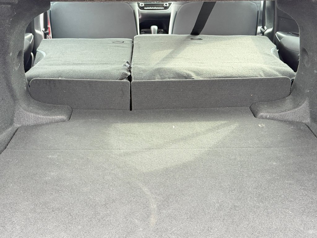 Toyota Corolla LE / AUTOM / BAS KILOS / ULTRA ÉCONOMIQUE / 2020 à Thetford Mines, Québec - 49 - w1024h768px