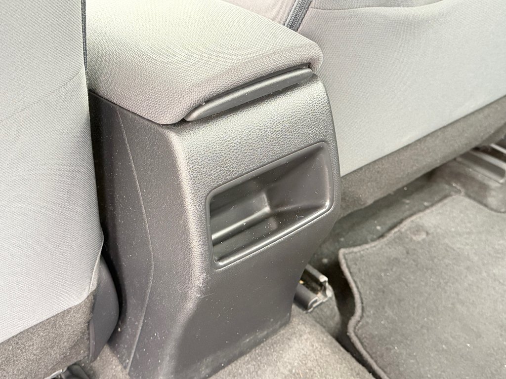 Toyota Corolla LE / AUTOM / BAS KILOS / ULTRA ÉCONOMIQUE / 2020 à Thetford Mines, Québec - 47 - w1024h768px