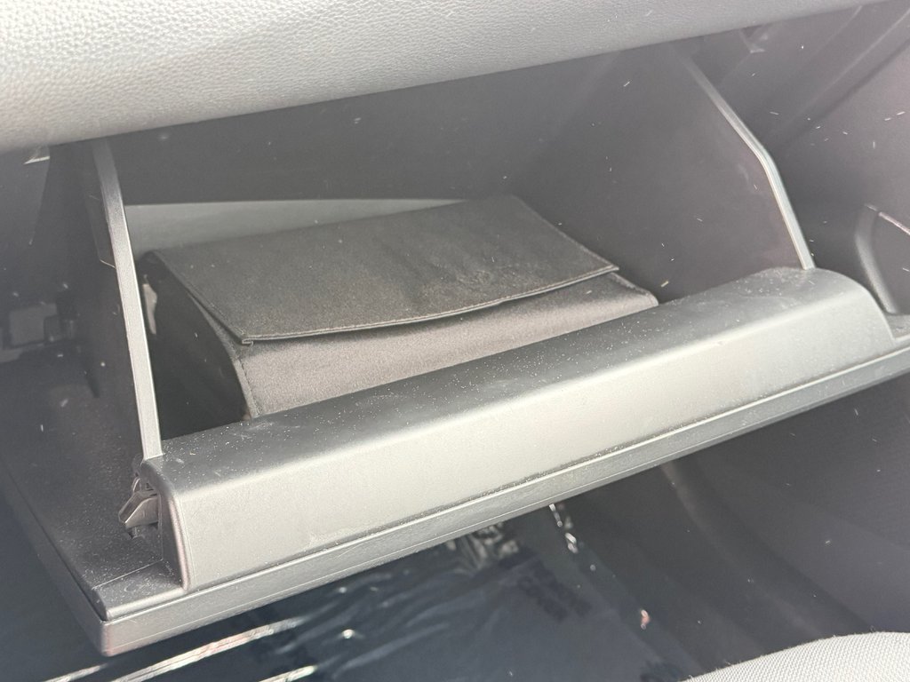 Toyota Corolla LE / AUTOM / BAS KILOS / ULTRA ÉCONOMIQUE / 2020 à Thetford Mines, Québec - 43 - w1024h768px