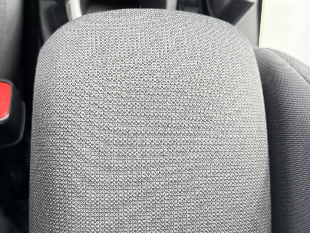 Toyota Corolla LE / AUTOM / BAS KILOS / ULTRA ÉCONOMIQUE / 2020 à Thetford Mines, Québec - 41 - w1024h768px