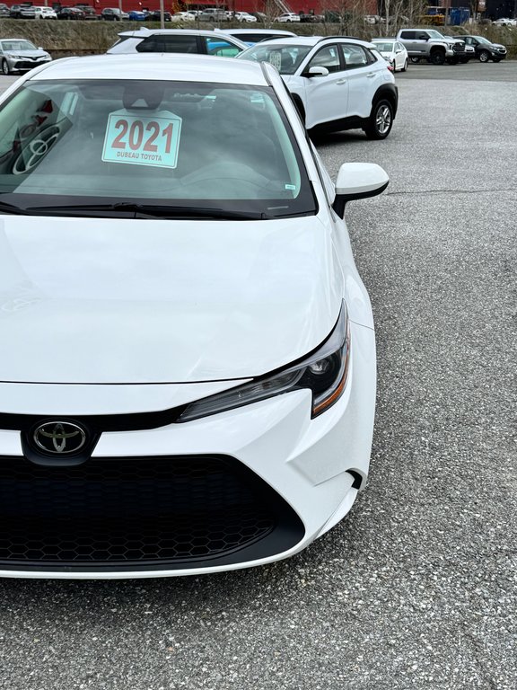 Toyota Corolla LE / TRÈS BAS KILOS / AUBAINE A SAISIR / 2021 à Thetford Mines, Québec - 8 - w1024h768px