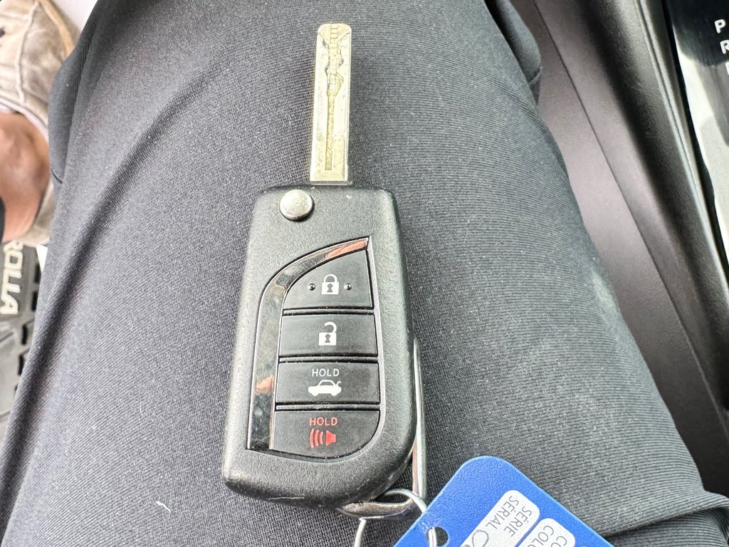 Toyota Corolla LE / TRÈS BAS KILOS / AUBAINE A SAISIR / 2021 à Thetford Mines, Québec - 47 - w1024h768px