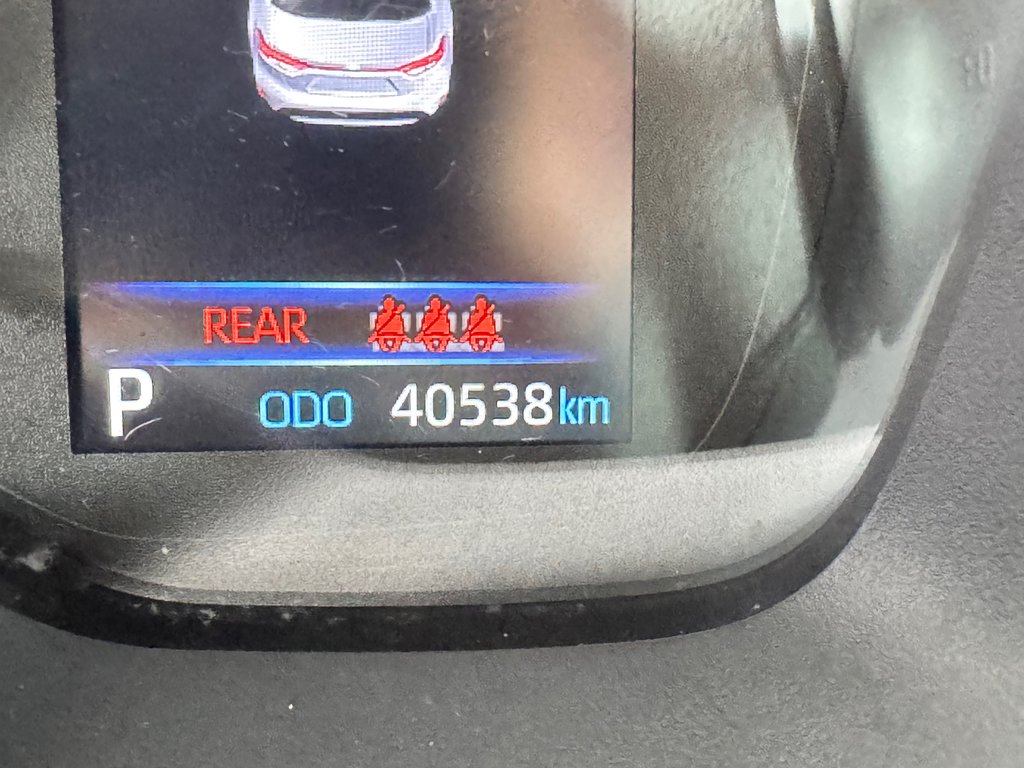 Toyota Corolla LE / TRÈS BAS KILOS / AUBAINE A SAISIR / 2021 à Thetford Mines, Québec - 34 - w1024h768px