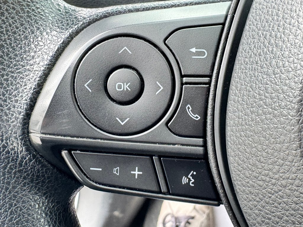 Toyota Corolla LE / TRÈS BAS KILOS / AUBAINE A SAISIR / 2021 à Thetford Mines, Québec - 30 - w1024h768px