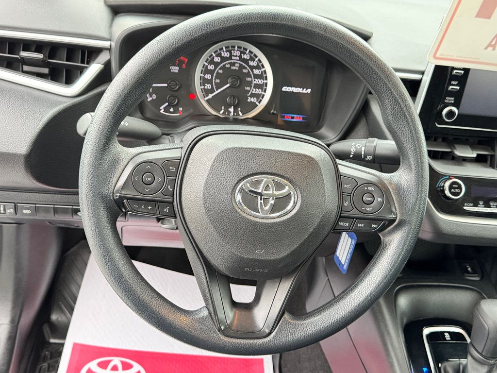 Toyota Corolla LE / BAS KILOS / ULTRA FIABLE !!! / 2021 à Thetford Mines, Québec - 31 - w1024h768px