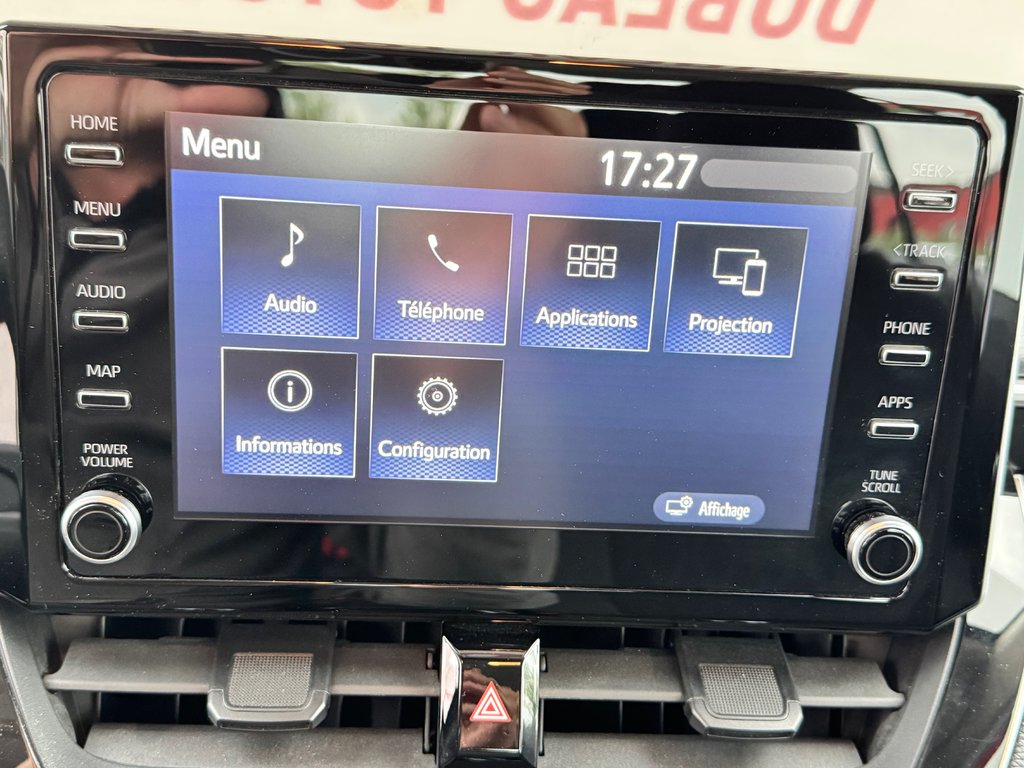 Toyota Corolla LE / BAS KILOS / ULTRA FIABLE !!! / 2021 à Thetford Mines, Québec - 37 - w1024h768px
