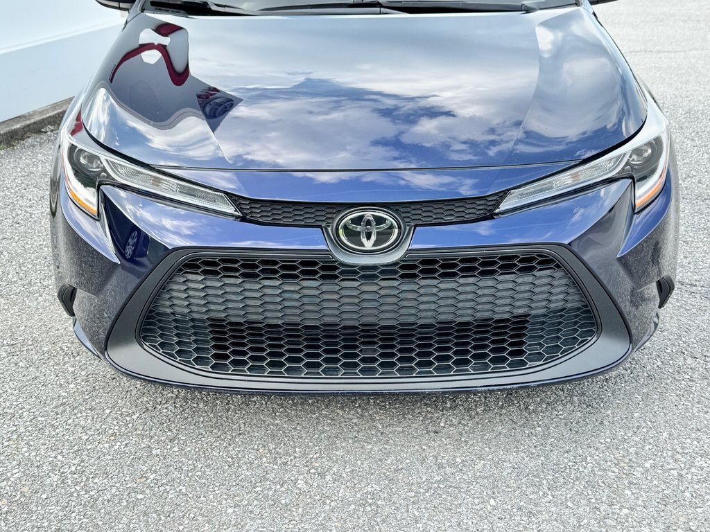 Toyota Corolla LE / BAS KILOS / VALEUR DE REVENTE ÉLEVÉE / 2021 à Thetford Mines, Québec - 12 - w1024h768px