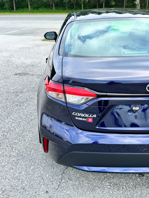 Toyota Corolla LE / BAS KILOS / VALEUR DE REVENTE ÉLEVÉE / 2021 à Thetford Mines, Québec - 17 - w1024h768px