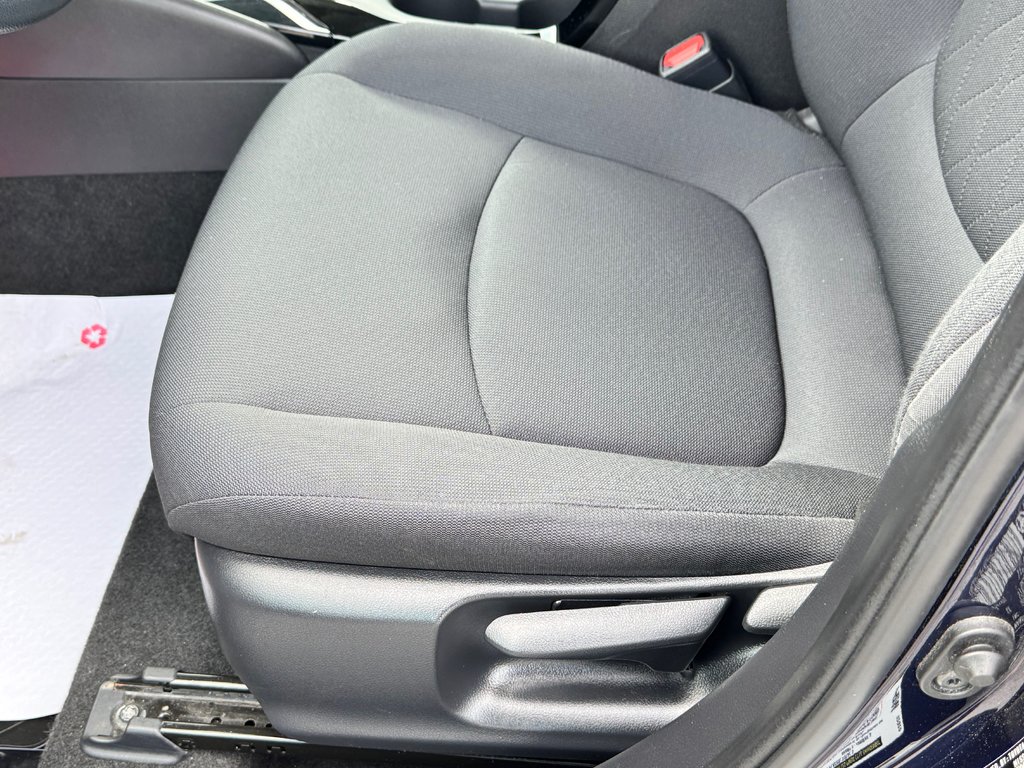Toyota Corolla LE / BAS KILOS / VALEUR DE REVENTE ÉLEVÉE / 2021 à Thetford Mines, Québec - 26 - w1024h768px