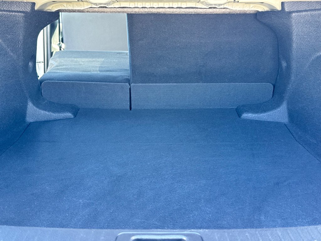 Toyota Corolla SE / AUTOM / FIABILITÉ LÉGENDAIRE 2021 à Thetford Mines, Québec - 56 - w1024h768px