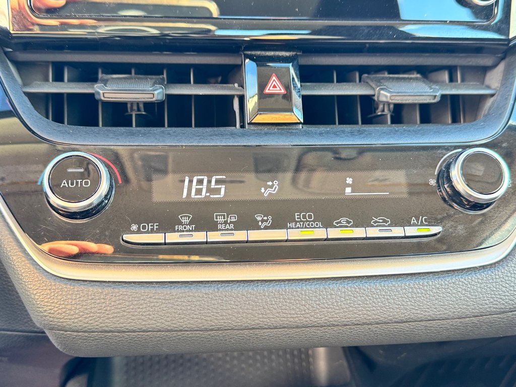 2021 Toyota Corolla LE / AUTOM / PRIX IMBATTABLE !!! / in Thetford Mines, Quebec - 38 - w1024h768px