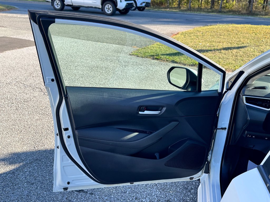 2021 Toyota Corolla LE / AUTOM / PRIX IMBATTABLE !!! / in Thetford Mines, Quebec - 23 - w1024h768px