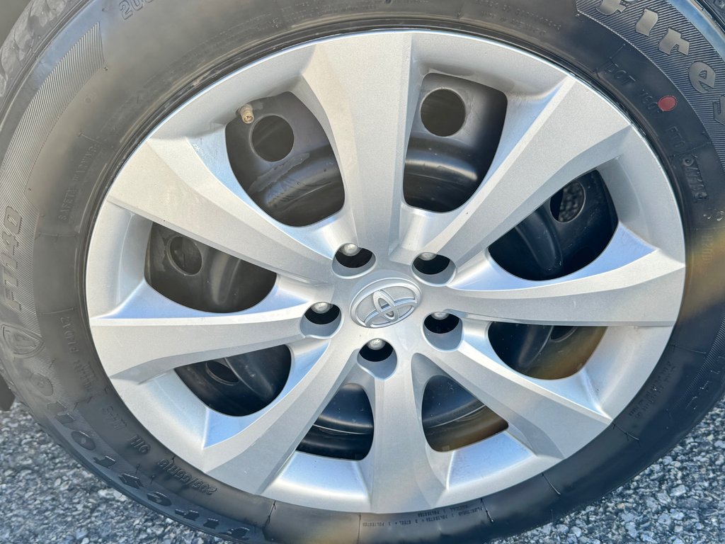 2021 Toyota Corolla LE / AUTOM / PRIX IMBATTABLE !!! / in Thetford Mines, Quebec - 14 - w1024h768px