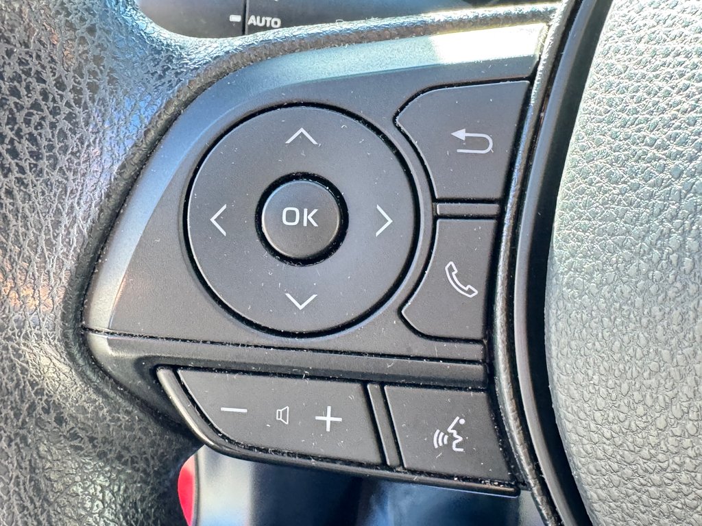 2021 Toyota Corolla HYBRID / 1 SEUL PROPRIETAIRE / INSPECTÉ in Thetford Mines, Quebec - 32 - w1024h768px
