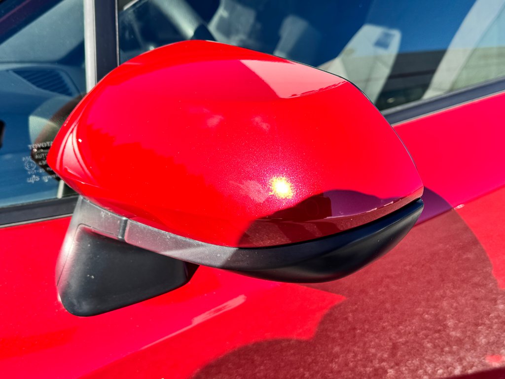 2021 Toyota Corolla HYBRID / 1 SEUL PROPRIETAIRE / INSPECTÉ in Thetford Mines, Quebec - 18 - w1024h768px
