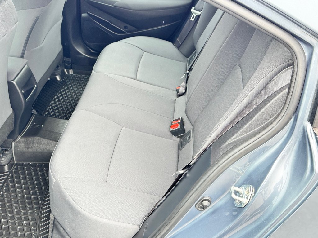 2021 Toyota Corolla LE / AUTOM / MAGS / BAS KILOS / FIABILITÉ / in Thetford Mines, Quebec - 50 - w1024h768px