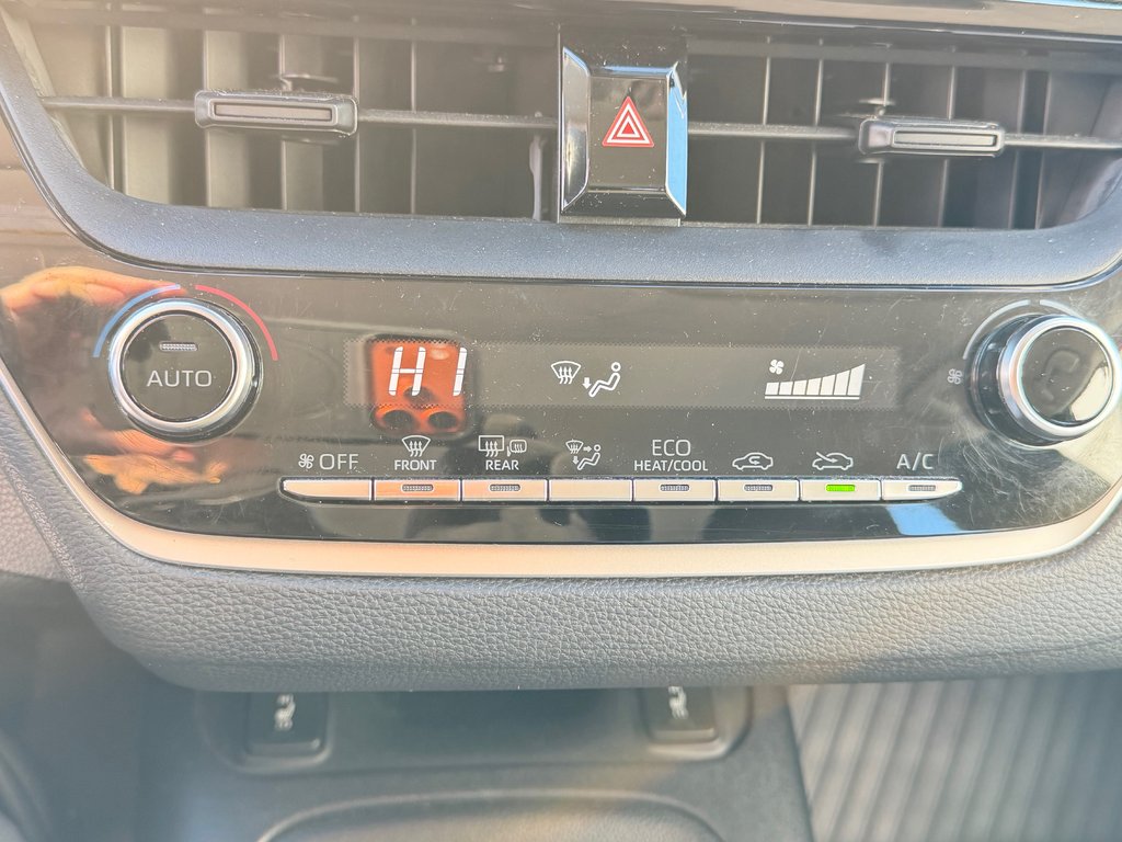 Toyota Corolla LE / AUTOM / MAGS / BAS KILOS / FIABILITÉ / 2021 à Thetford Mines, Québec - 38 - w1024h768px