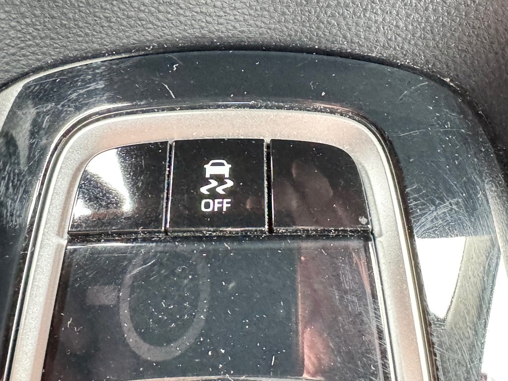 2021 Toyota Corolla LE / AUTOM / MAGS / BAS KILOS / FIABILITÉ / in Thetford Mines, Quebec - 41 - w1024h768px