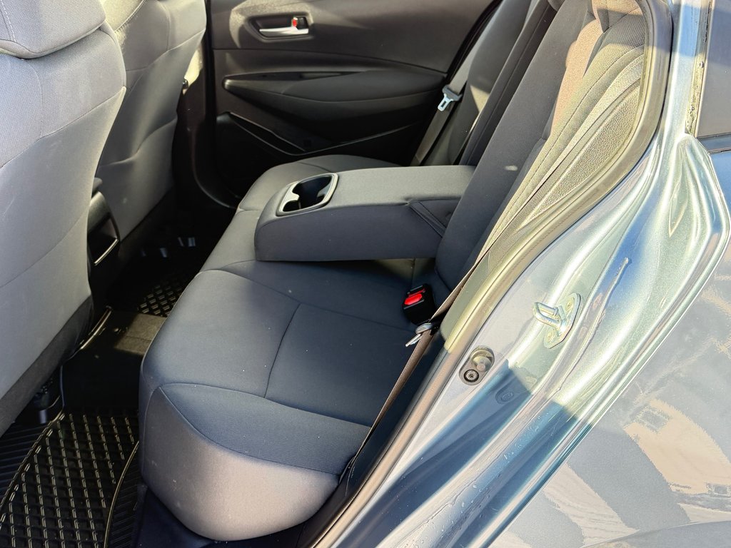 Toyota Corolla LE / AUTOM / MAGS / BAS KILOS / FIABILITÉ / 2021 à Thetford Mines, Québec - 51 - w1024h768px