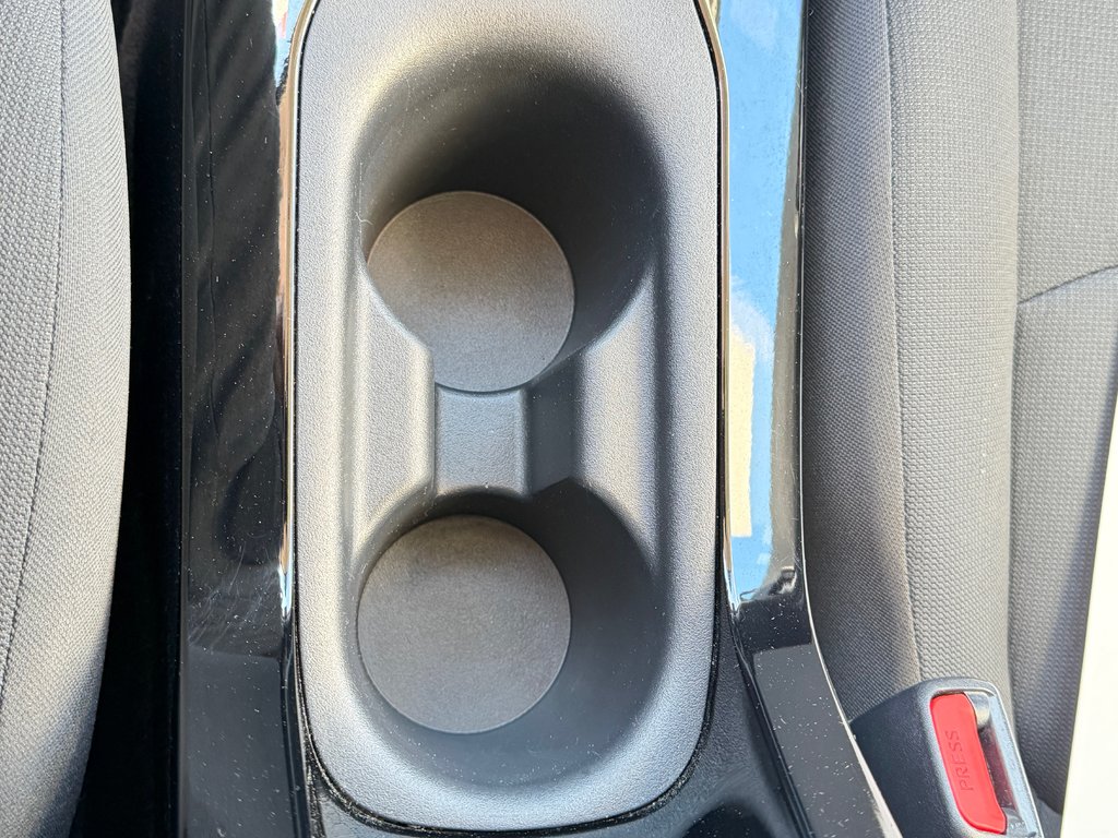 Toyota Corolla LE / AUTOM / MAGS / BAS KILOS / FIABILITÉ / 2021 à Thetford Mines, Québec - 43 - w1024h768px