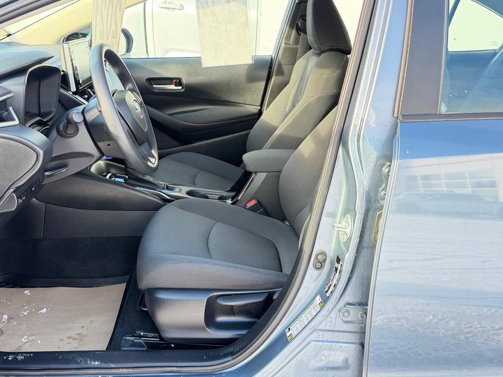 Toyota Corolla LE / AUTOM / MAGS / BAS KILOS / FIABILITÉ / 2021 à Thetford Mines, Québec - 26 - w1024h768px