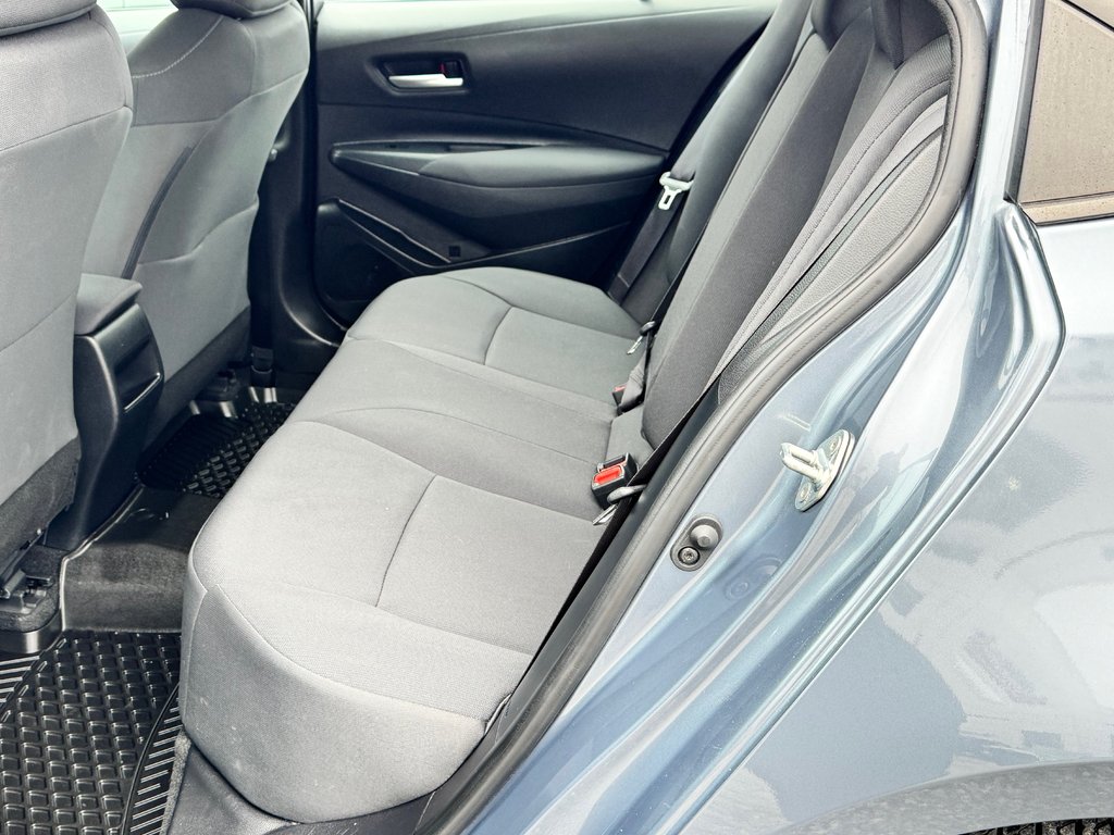 2021 Toyota Corolla LE / AUTOM / MAGS / BAS KILOS / FIABILITÉ / in Thetford Mines, Quebec - 51 - w1024h768px