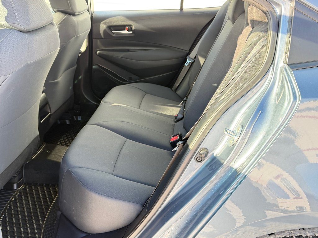Toyota Corolla LE / AUTOM / MAGS / BAS KILOS / FIABILITÉ / 2021 à Thetford Mines, Québec - 50 - w1024h768px