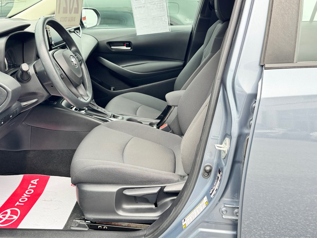 2021 Toyota Corolla LE / AUTOM / MAGS / BAS KILOS / FIABILITÉ / in Thetford Mines, Quebec - 27 - w1024h768px