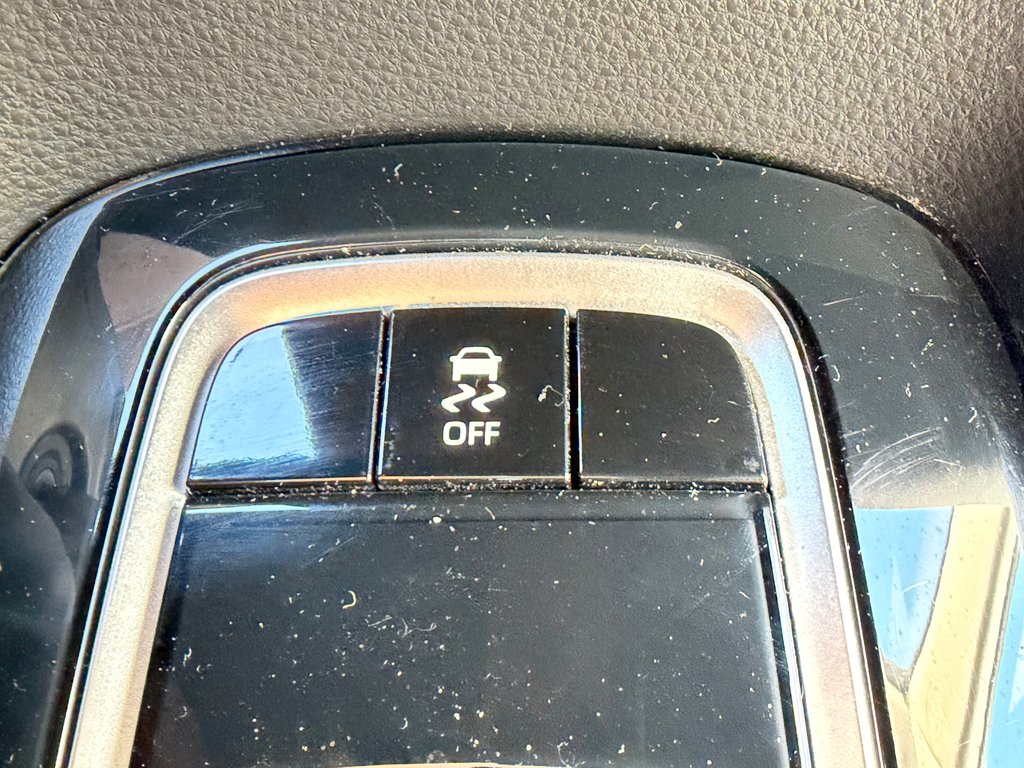 Toyota Corolla LE / AUTOM / MAGS / BAS KILOS / FIABILITÉ / 2021 à Thetford Mines, Québec - 40 - w1024h768px