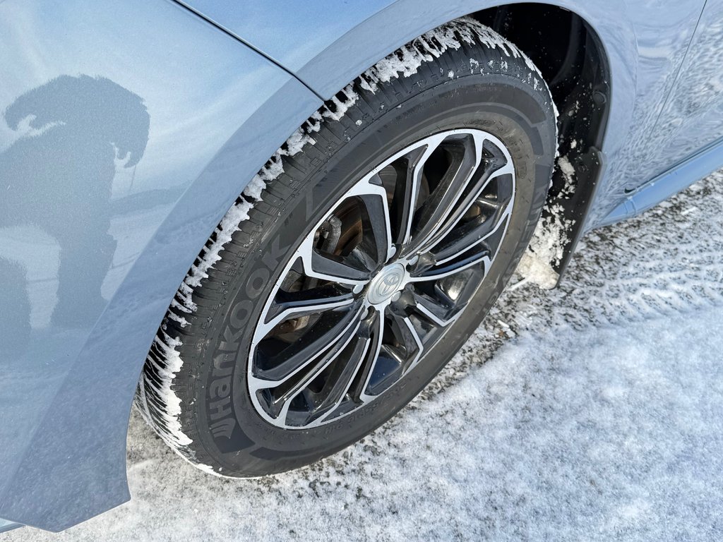 Toyota Corolla LE / AUTOM / MAGS / BAS KILOS / FIABILITÉ / 2021 à Thetford Mines, Québec - 13 - w1024h768px