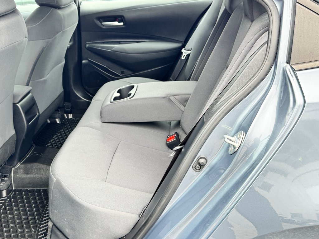 2021 Toyota Corolla LE / AUTOM / MAGS / BAS KILOS / FIABILITÉ / in Thetford Mines, Quebec - 52 - w1024h768px