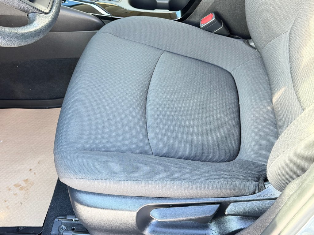 Toyota Corolla LE / AUTOM / MAGS / BAS KILOS / FIABILITÉ / 2021 à Thetford Mines, Québec - 27 - w1024h768px