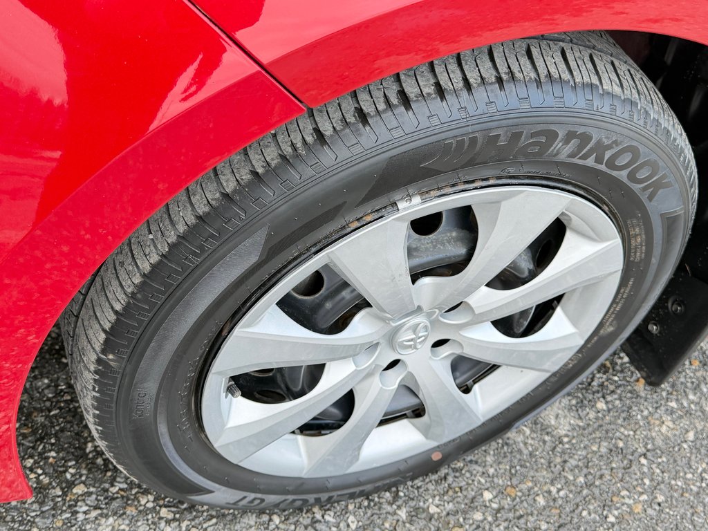 Toyota Corolla LE / TRÈS BAS KILOS 38.000KM / ULTRA FIABLE / 2021 à Thetford Mines, Québec - 13 - w1024h768px