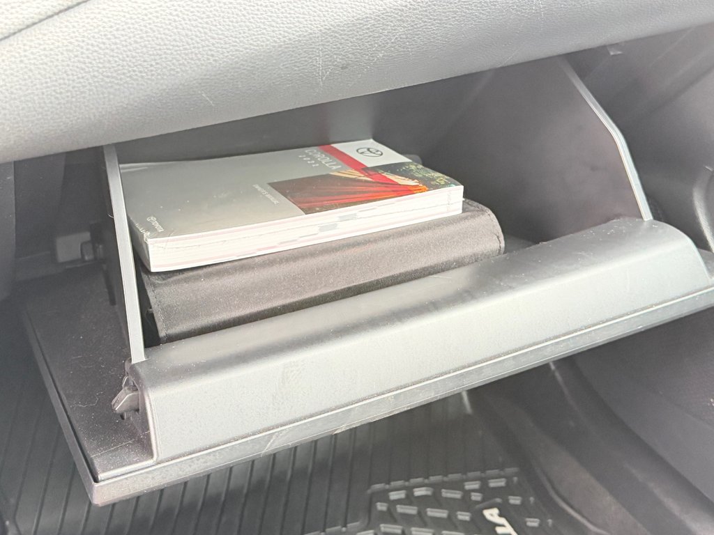 Toyota Corolla LE / TRÈS BAS KILOS 38.000KM / ULTRA FIABLE / 2021 à Thetford Mines, Québec - 42 - w1024h768px