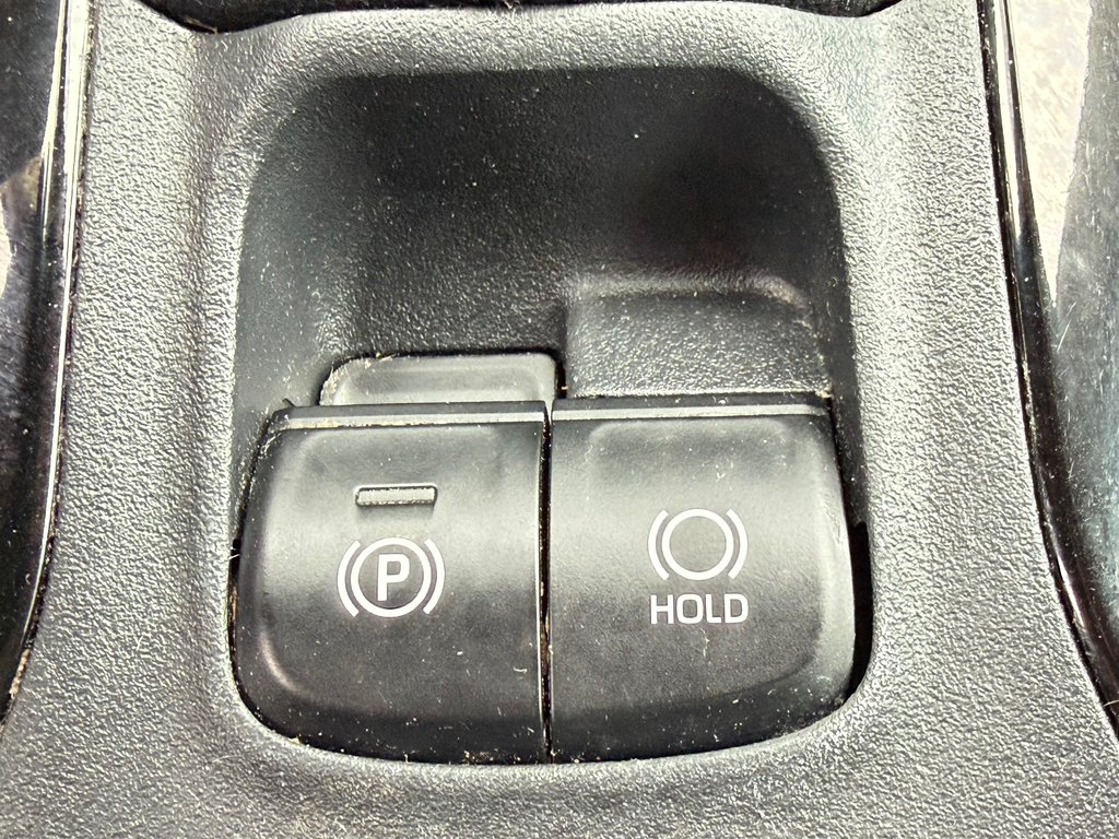 Toyota Corolla LE / TRÈS BAS KILOS 38.000KM / ULTRA FIABLE / 2021 à Thetford Mines, Québec - 38 - w1024h768px