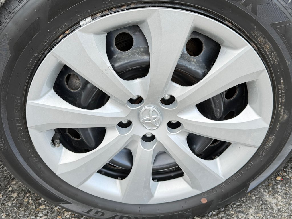 Toyota Corolla LE / TRÈS BAS KILOS 38.000KM / ULTRA FIABLE / 2021 à Thetford Mines, Québec - 14 - w1024h768px